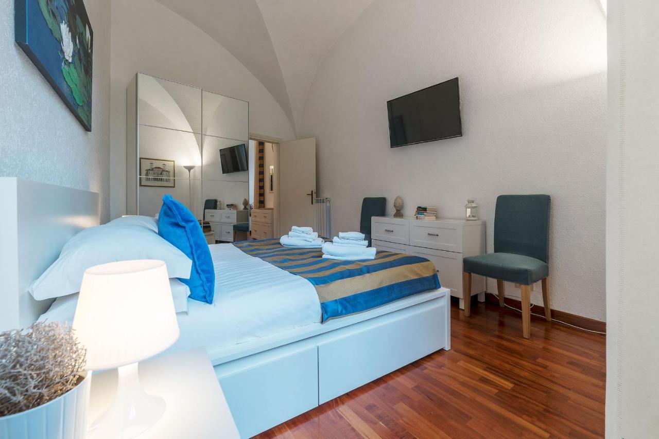 Cs Piazza Venezia Apartment Рим Екстер'єр фото